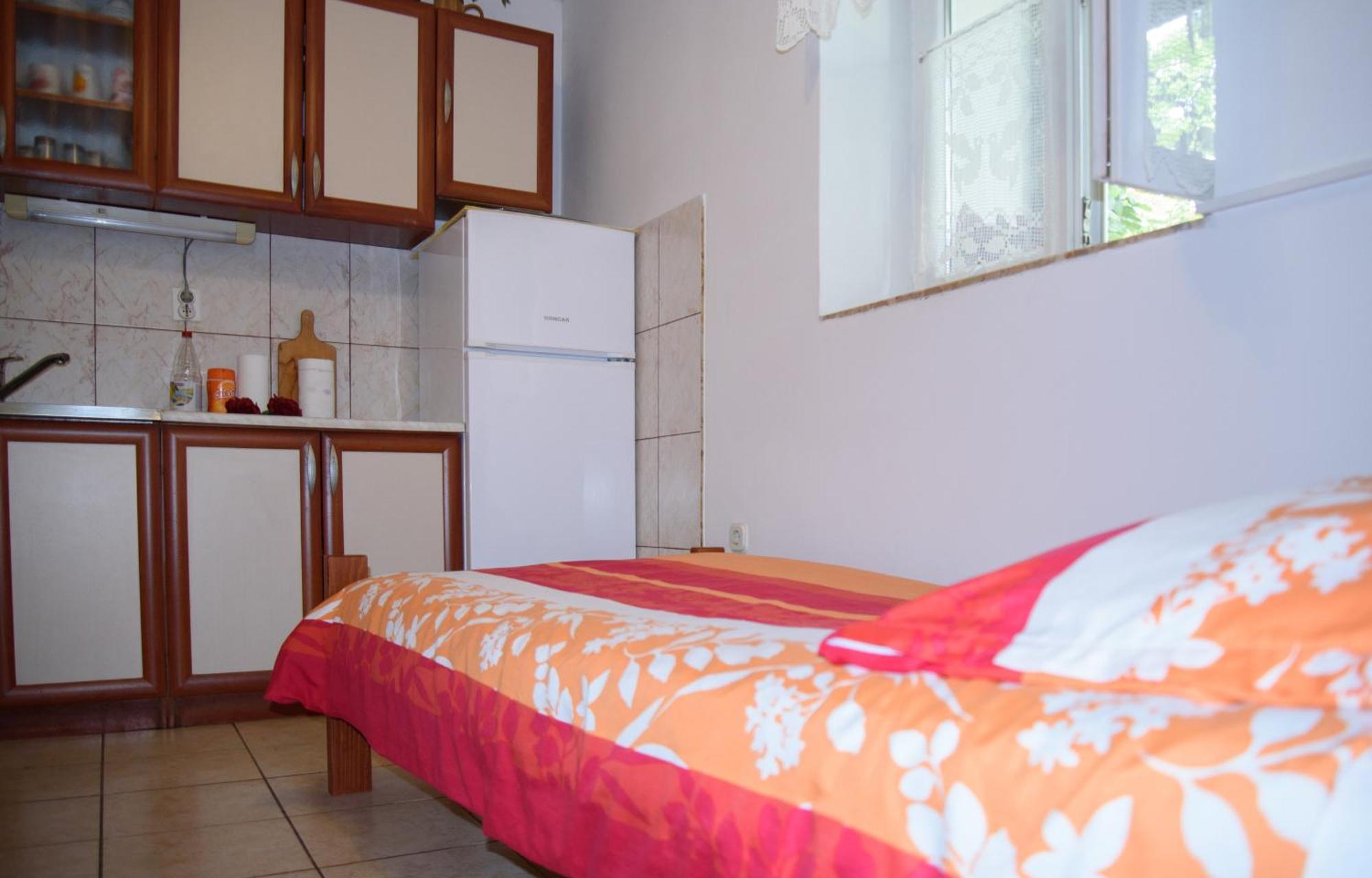 Apartments Cvitini Dvori Garjak Vrlika Екстериор снимка